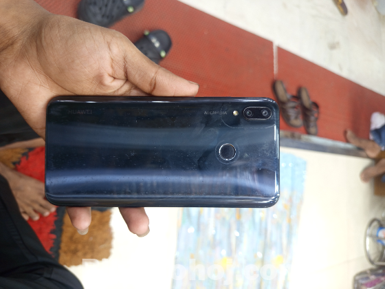 Huawei y9